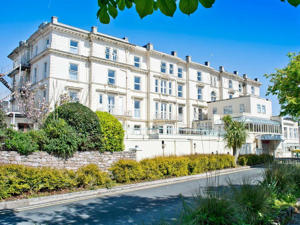 Tlh Victoria Hotel - Tlh Leisure, Entertainment And Spa Resort Torquay Exterior photo