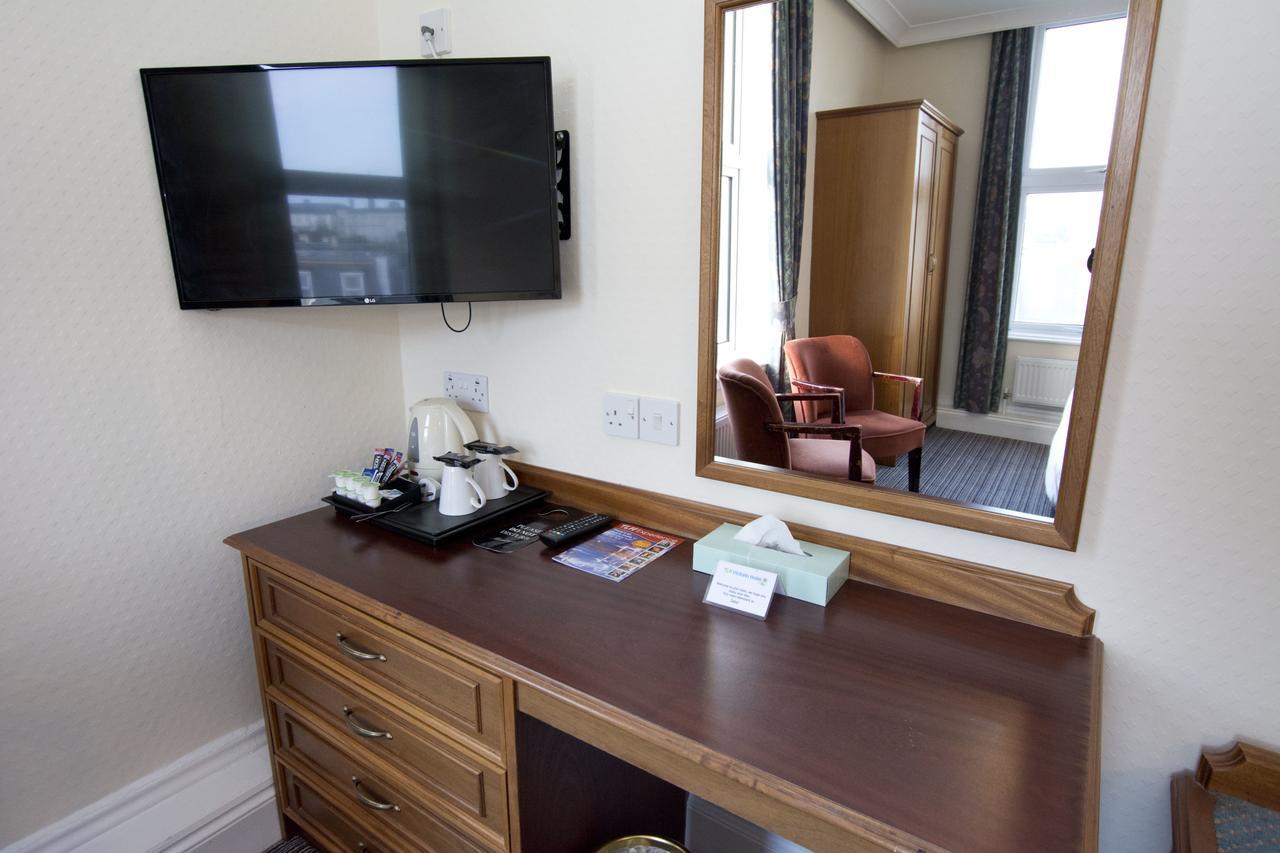 Tlh Victoria Hotel - Tlh Leisure, Entertainment And Spa Resort Torquay Exterior photo